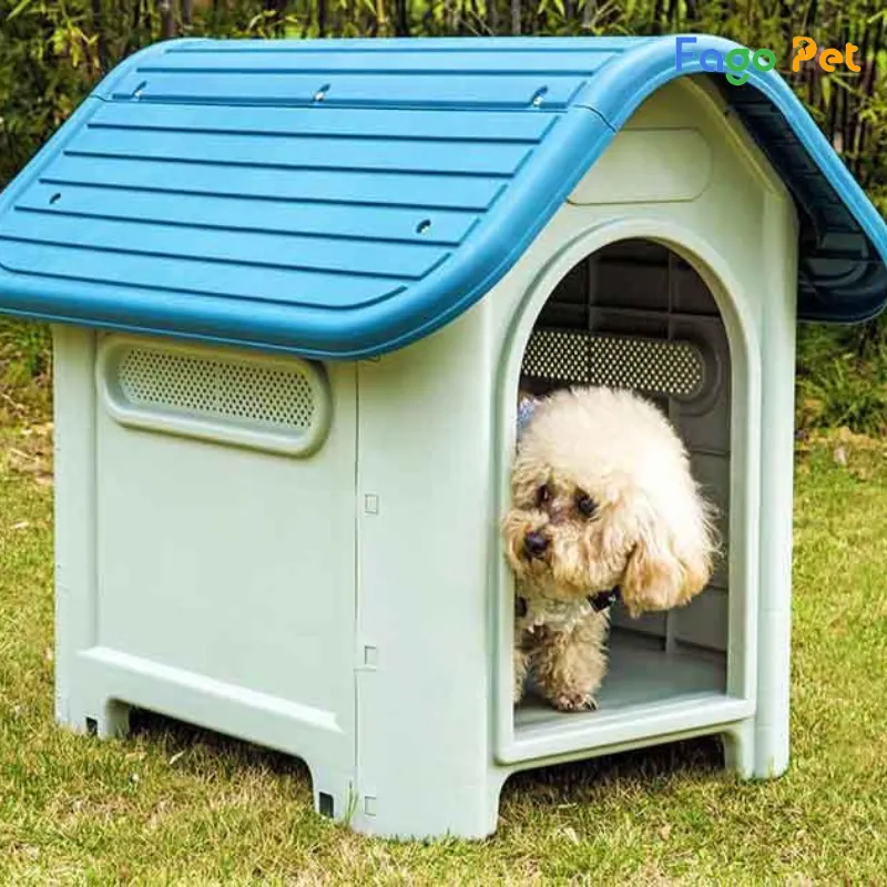 Lồng chó Poodle nhựa hình ngôi nhà