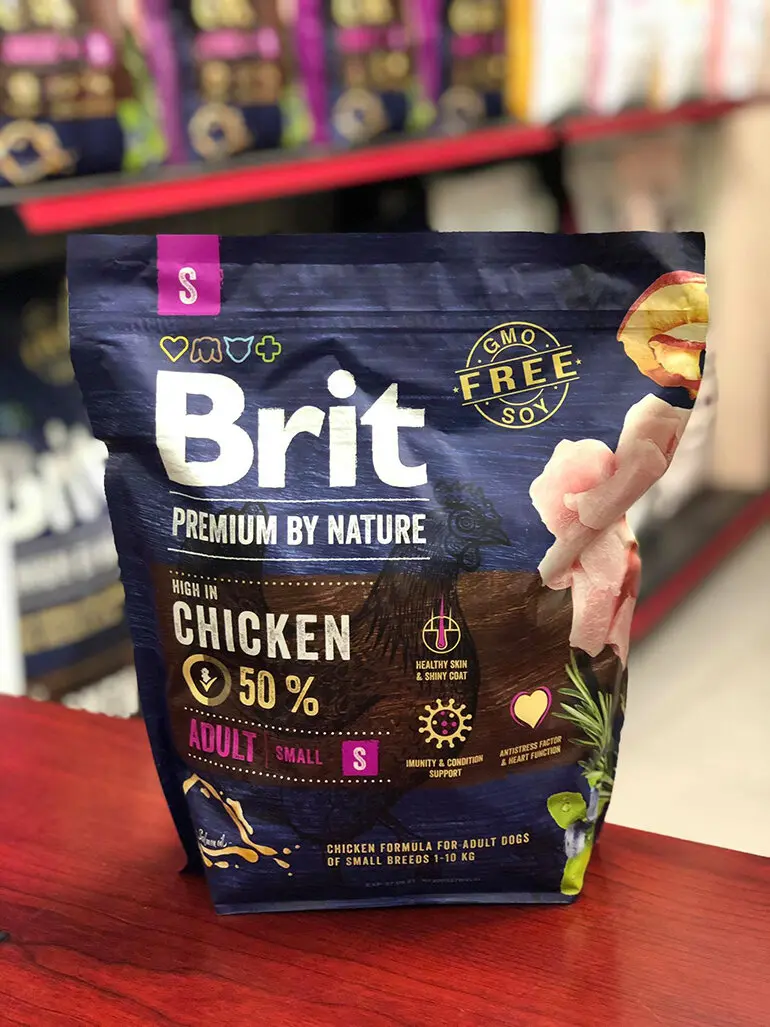 Thức ăn cho chó Brit